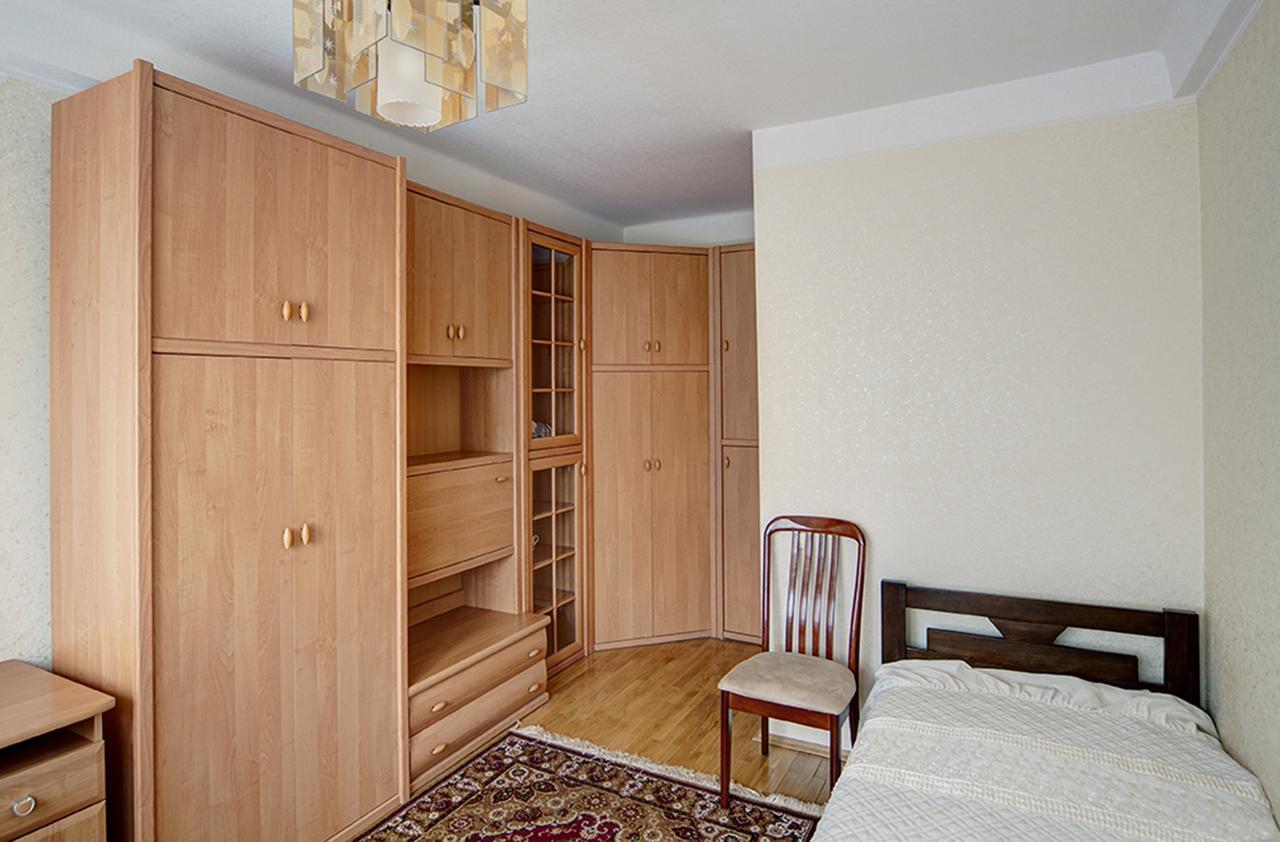 Квартира По Улице Большая Васильковская, 129 Kiev Exteriör bild